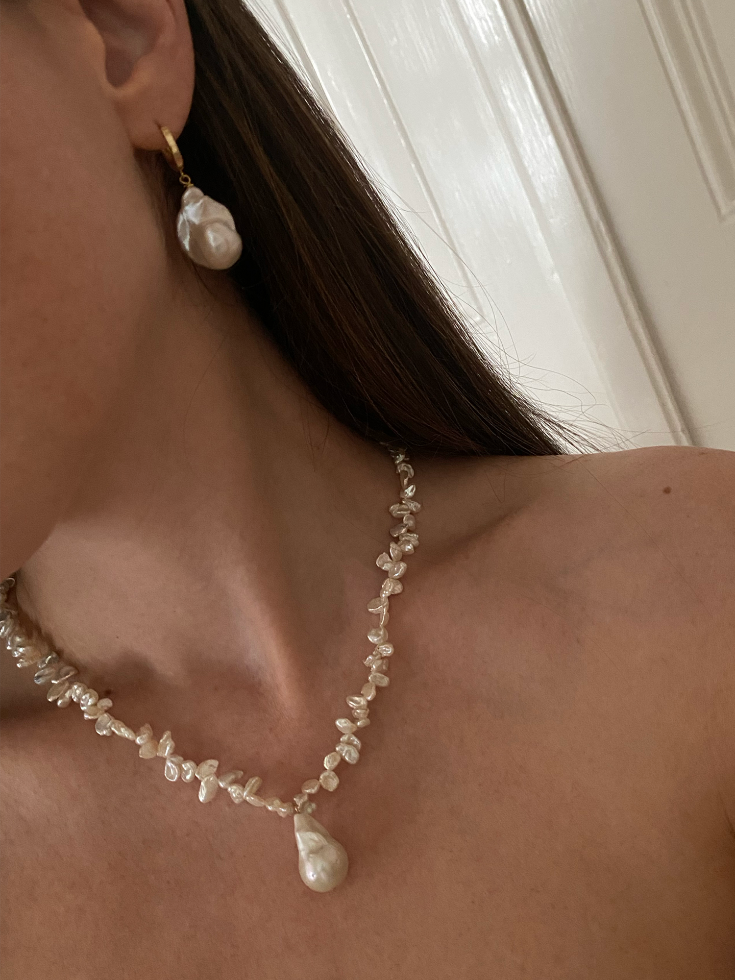 ELLA | PEARL NECKLACE