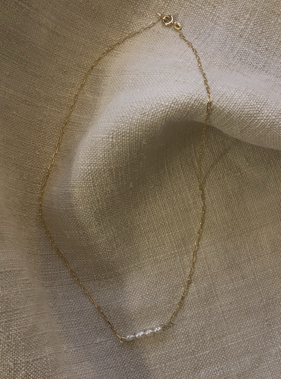 NOELLE | PEARL NECKLACE