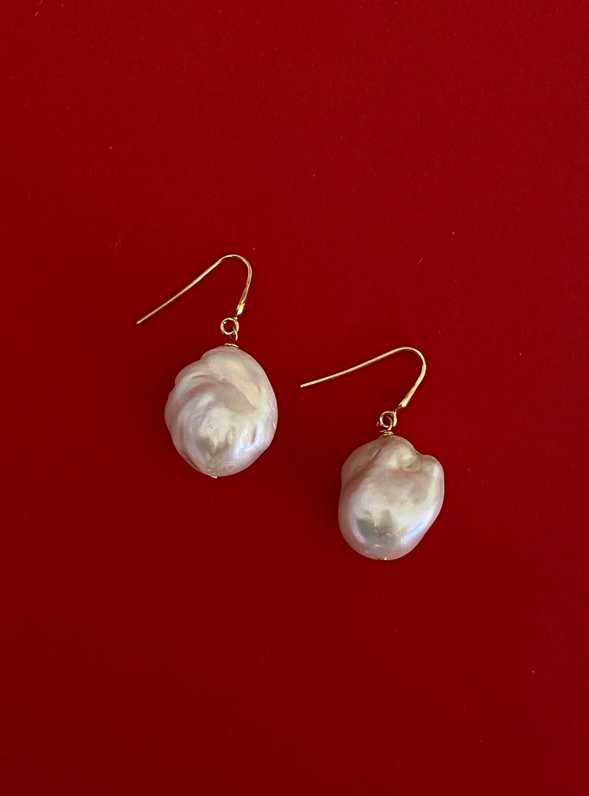 BAROQUE 1 | PEARL EARRINGS