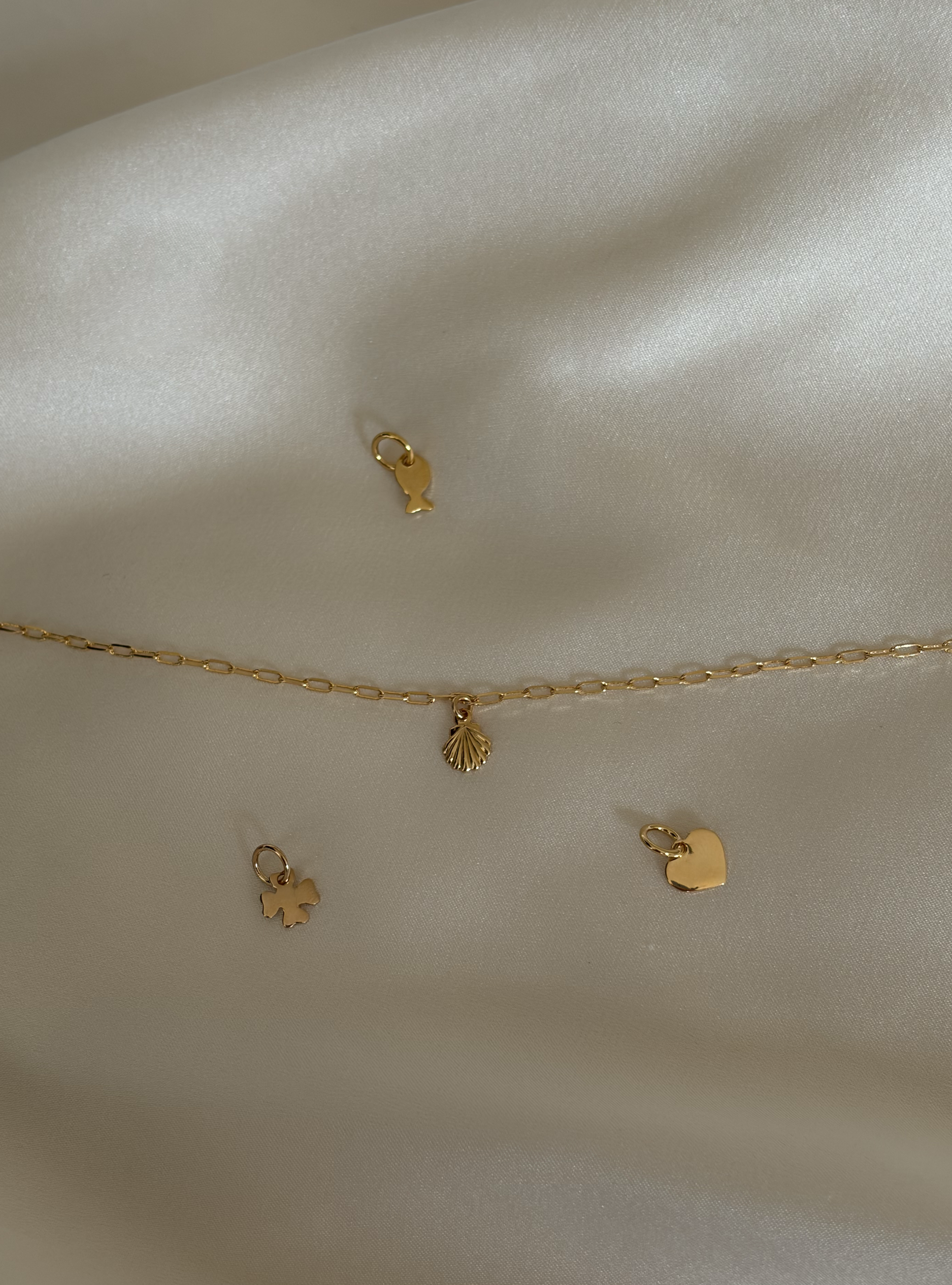 CHARM | BRACELET