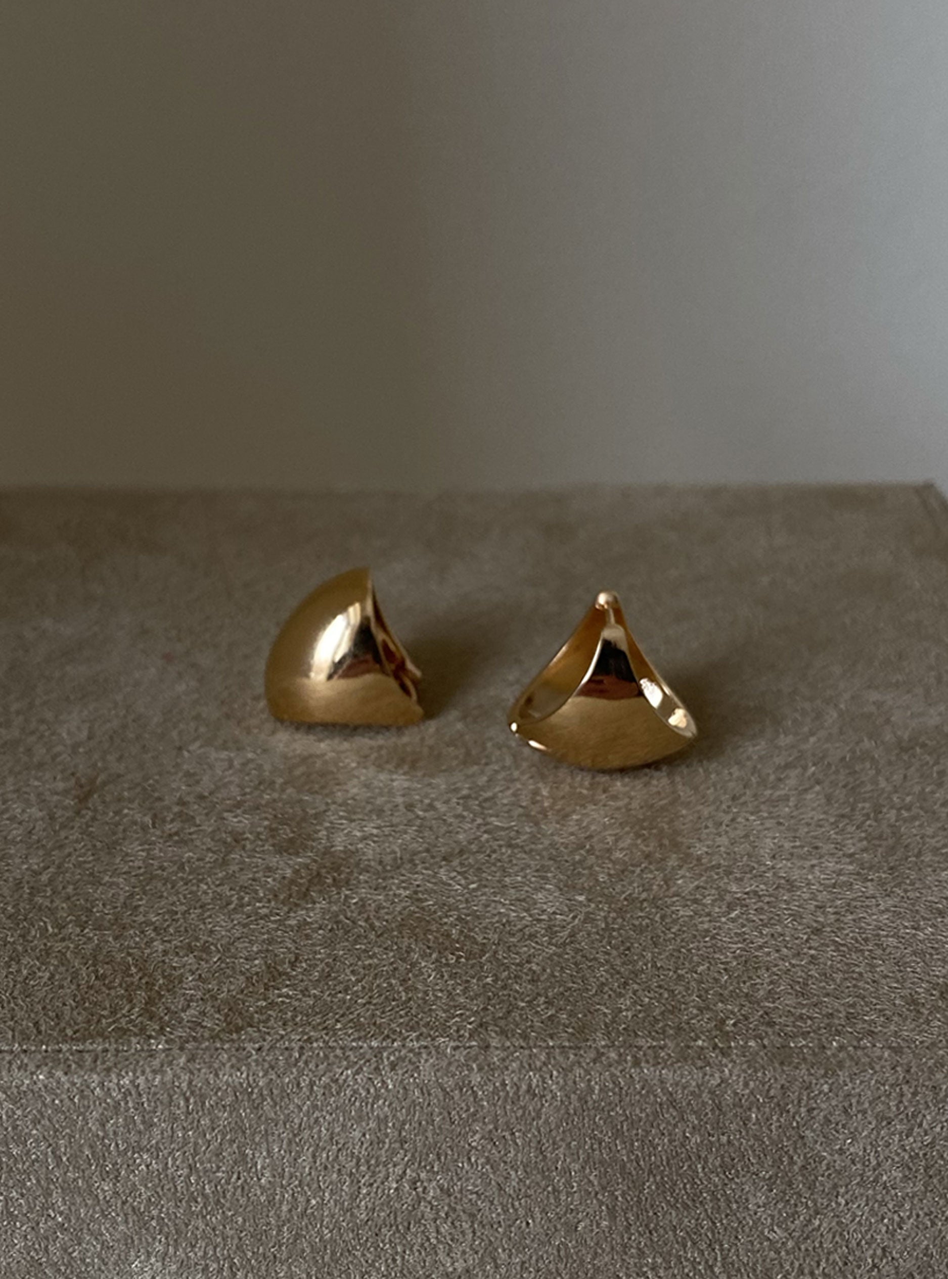 PRE-SALE - GIA | EARRINGS