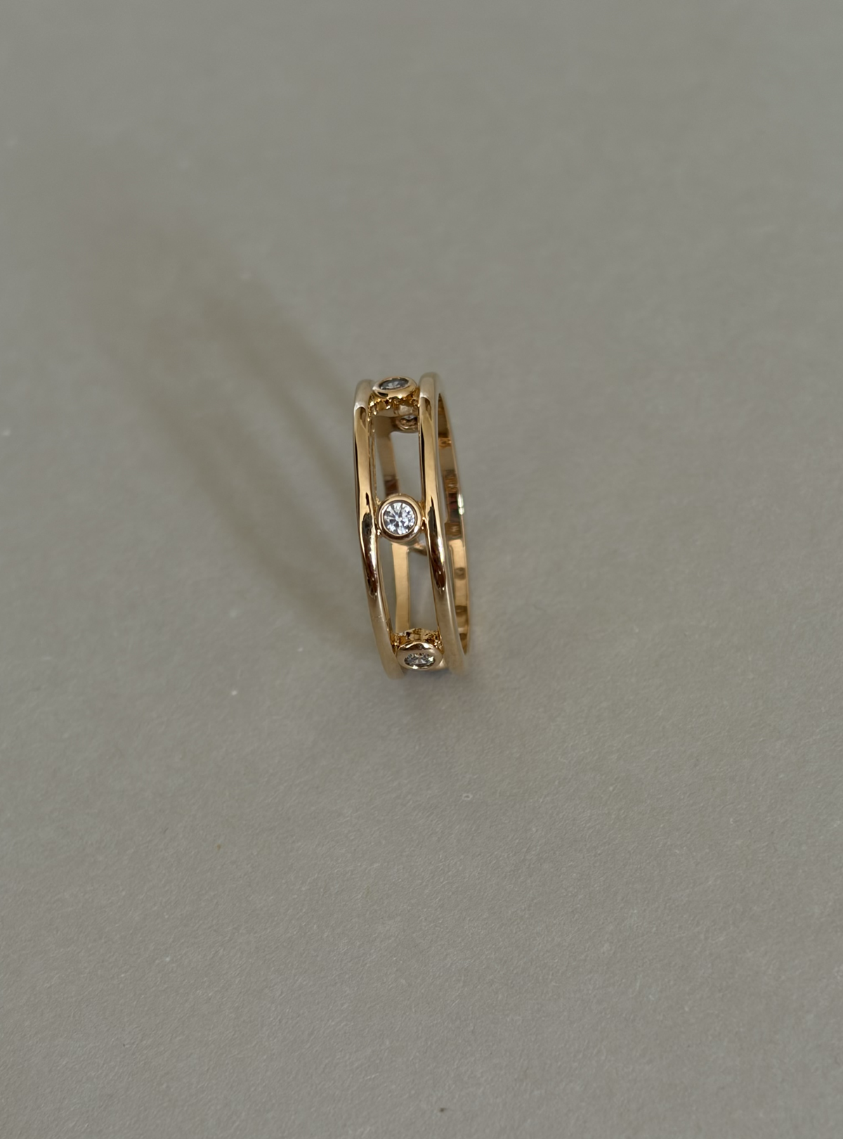 ARCHIVE 3 | RING